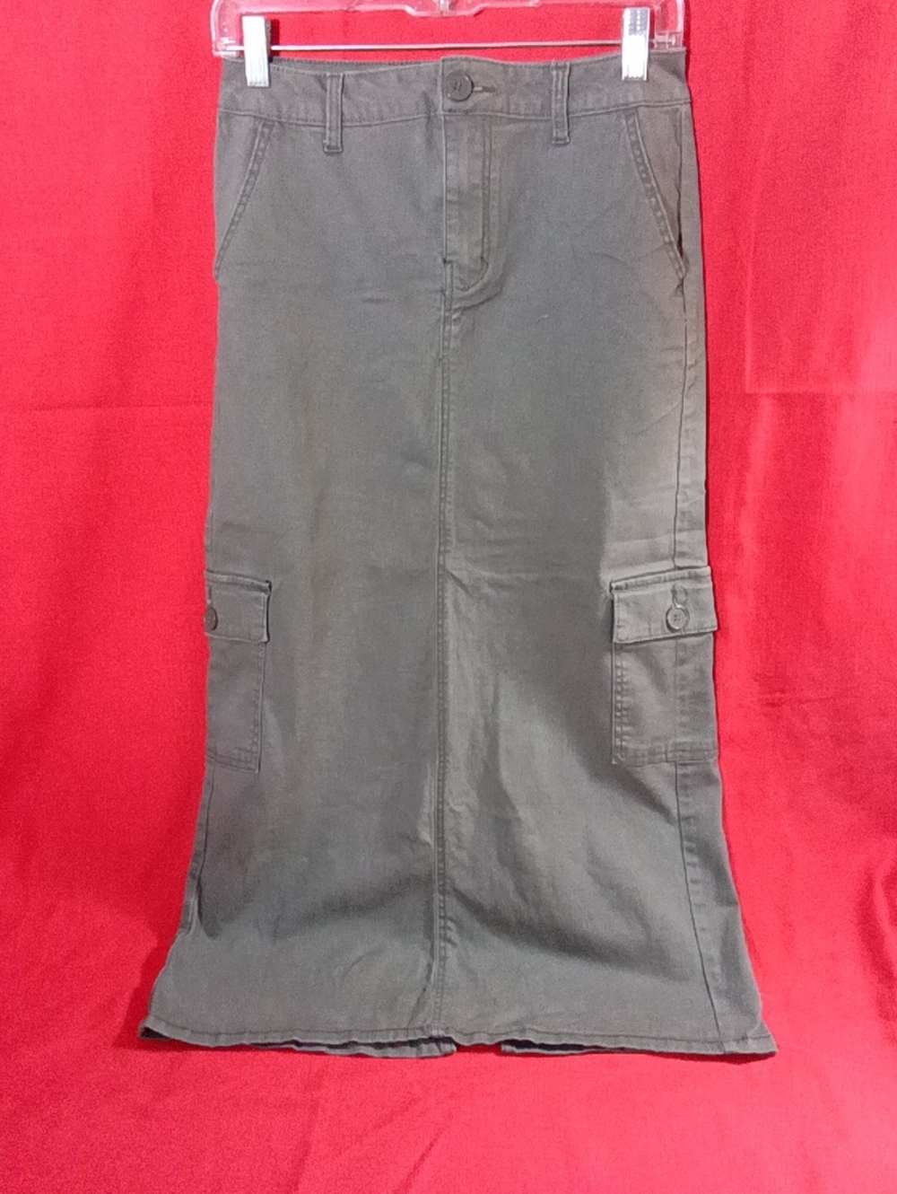 Cargo Pocket Maxi Skirt in Olive Green